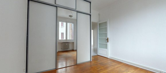 2 bedrooms Apartment in Grenoble, France No. 355431 2