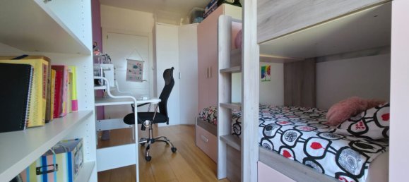 Apartamento de 3 dormitorios en Vitoria-Gasteiz, Spain No. 148147 21