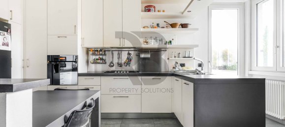 8 rooms Villa in Mozzate, Italy No. 148186 10