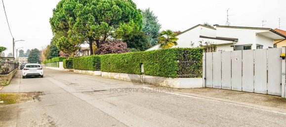 8 rooms Villa in Mozzate, Italy No. 148186 38