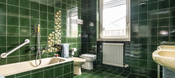 8 rooms Villa in Mozzate, Italy No. 148186 20