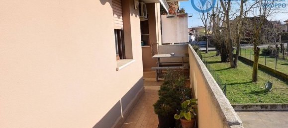 2 bedrooms Apartment in Rovigo, Italy No. 60450 15