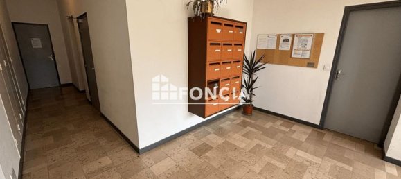 3 bedrooms Apartment in Evreux, France No. 309583 9