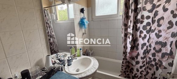 3 bedrooms Apartment in Evreux, France No. 309583 6