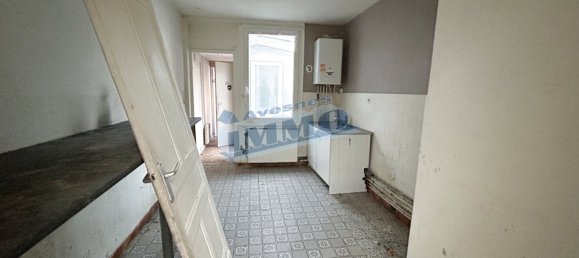 3 bedrooms House in Saint-Pol-sur-Ternoise, France No. 103269 5