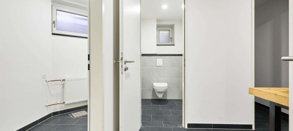 268m² Commercial property in Prenzlauer Berg, Germany No. 61502 8