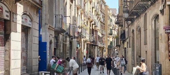 Apartamento de 2 dormitorios en Ciudad Vieja, Spain No. 153814 16