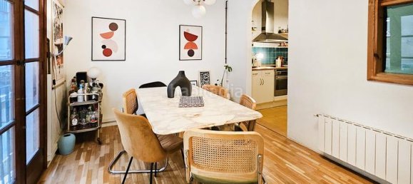 Apartamento de 2 dormitorios en Ciudad Vieja, Spain No. 153814 4