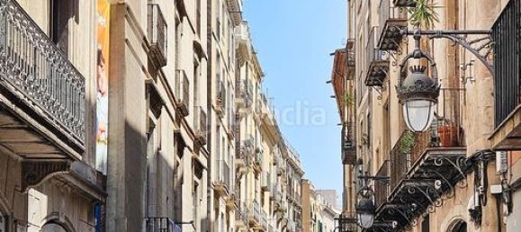 Apartamento de 2 dormitorios en Ciudad Vieja, Spain No. 153814 15
