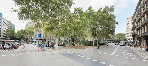 Apartamento de 2 dormitorios en Ciudad Vieja, Spain No. 153814 21