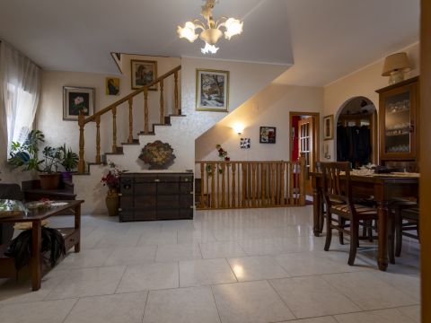 Apartamento T3 em Borgia, Italy N.º 182650