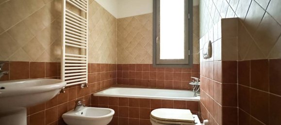 3 bedrooms Apartment in Calenzano, Italy No. 96988 17