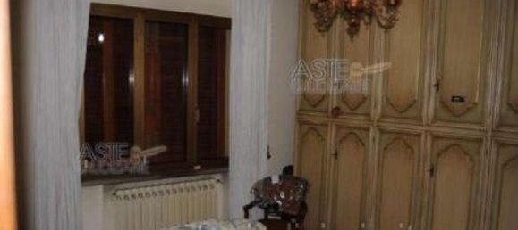 Apartamento de 5 divisões em Montecatini Terme, Italy N.º 293317 7