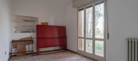 11-Zimmer Haus in Verrua Po, Italy, Nr. 83983 43