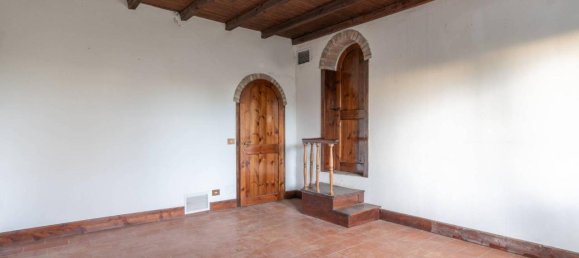 11-Zimmer Haus in Verrua Po, Italy, Nr. 83983 38