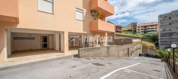 3 bedrooms Apartment in Messina, Italy No. 354177 18