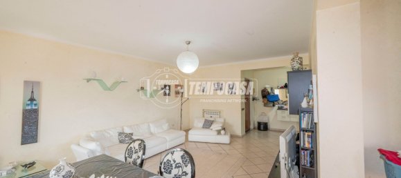 3 bedrooms Apartment in Messina, Italy No. 354177 2