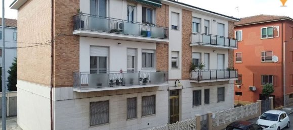 3غرفة شقة في Ferrara, Italy رقم 227057 52