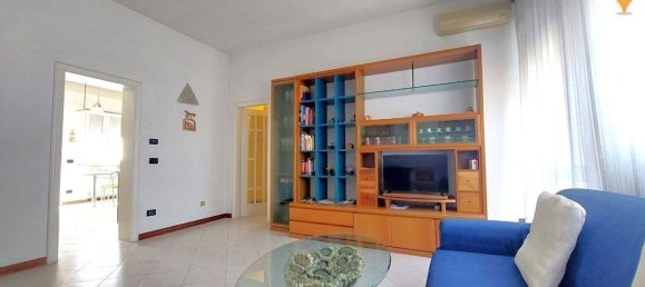 3غرفة شقة في Ferrara, Italy رقم 227057 31