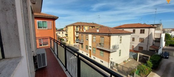 3غرفة شقة في Ferrara, Italy رقم 227057 47