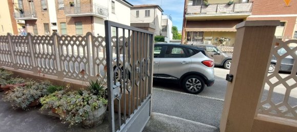 3غرفة شقة في Ferrara, Italy رقم 227057 10