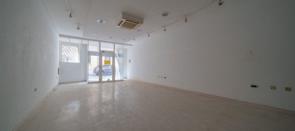 Propriété commerciale à Cesena, Italy 100m² No. 114550 8