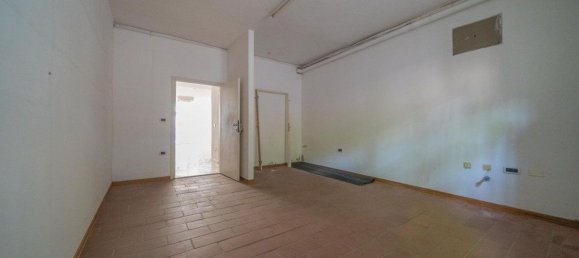 Propriété commerciale à Cesena, Italy 100m² No. 114550 13