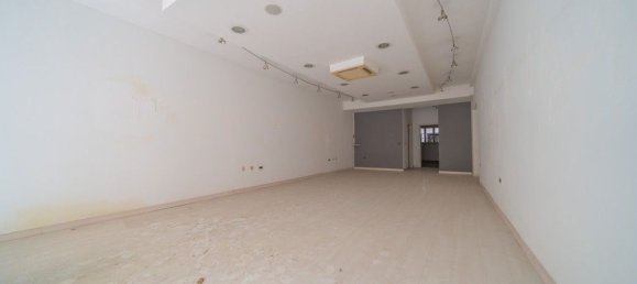Propriété commerciale à Cesena, Italy 100m² No. 114550 6