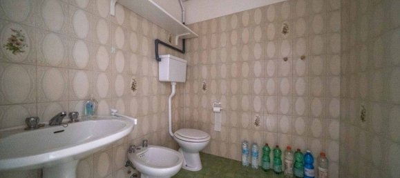 Propriété commerciale à Cesena, Italy 100m² No. 114550 16