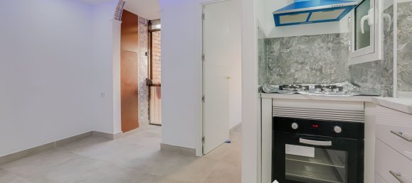 3 bedrooms Apartment in Santa Coloma de Gramenet, Spain No. 168020 14