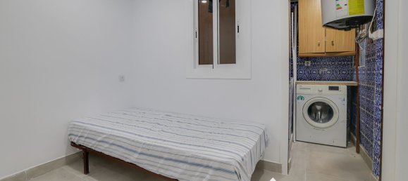 3 bedrooms Apartment in Santa Coloma de Gramenet, Spain No. 168020 15