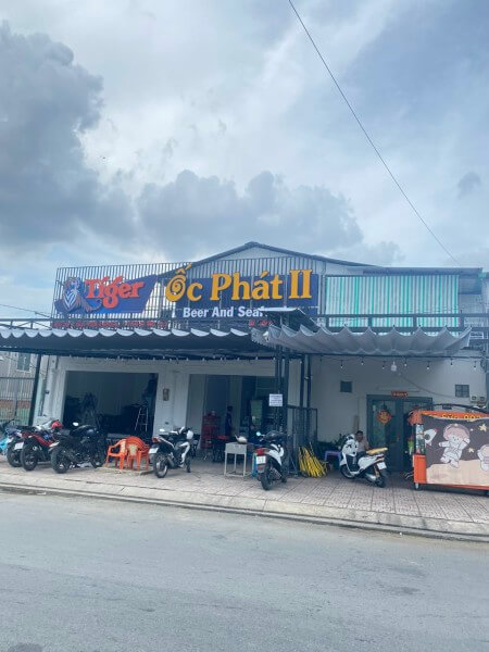 208m² House in District 7, Vietnam No. 13067