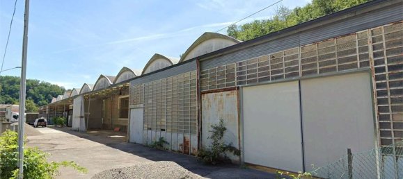 584m² Warehouse in Zocca, Italy No. 301653 2