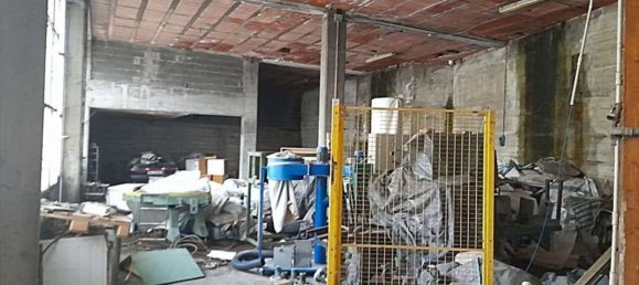 584m² Warehouse in Zocca, Italy No. 301653 16