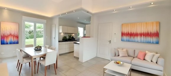 3 bedrooms House in Vannes, France No. 192923 8