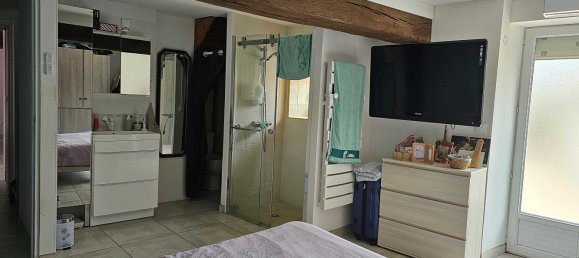 Casa T4 em Genouilly, France N.º 94263 7