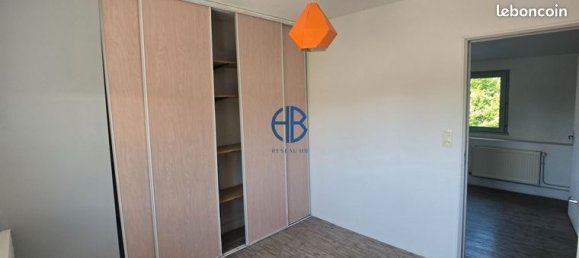 3 bedrooms House in Yonne, France No. 353304 8