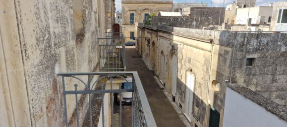 Дом с 5 комнатами в Maglie, Италия № 130930 22