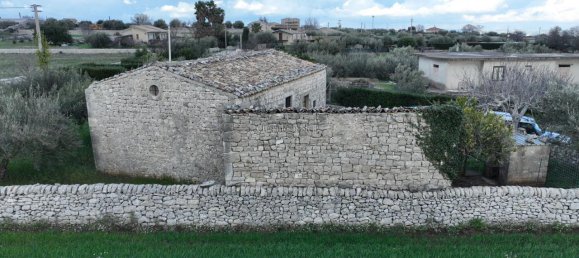 Casa de 3 habitaciónes en Modica, Italy No. 237731 12