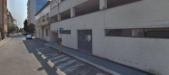 Garagem em Seregno, Italy 15 m² N.º 176665 3