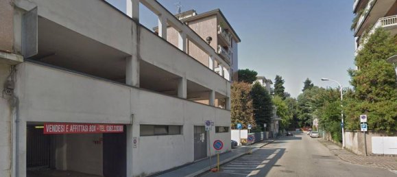 Garagem em Seregno, Italy 15 m² N.º 176665 2