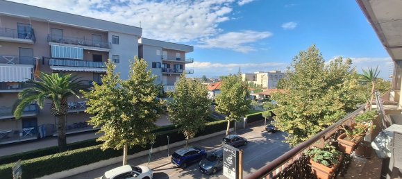 Apartamento de 3 habitaciónes en Giugliano in Campania, Italy No. 261118 2