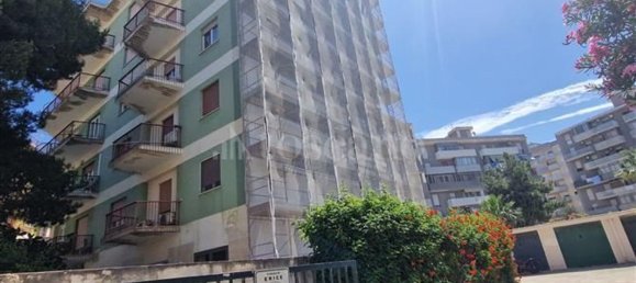 Квартира с 5 комнатами в Эриче, Италия № 49645 49