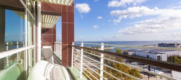 Дуплекс с 3 спальнями в Лиссабон, Португалия № 136809 8