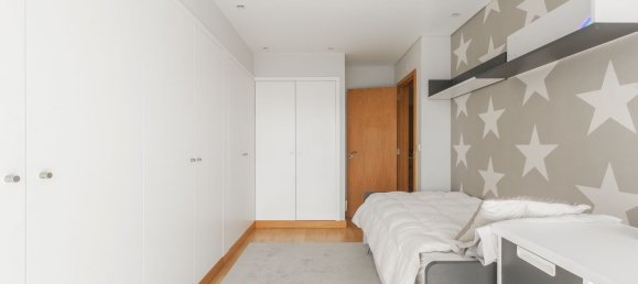 Дуплекс с 3 спальнями в Лиссабон, Португалия № 136809 26