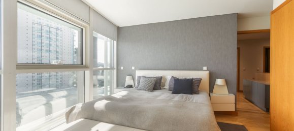 Дуплекс с 3 спальнями в Лиссабон, Португалия № 136809 22