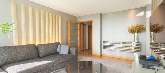 Дуплекс с 3 спальнями в Лиссабон, Португалия № 136809 4