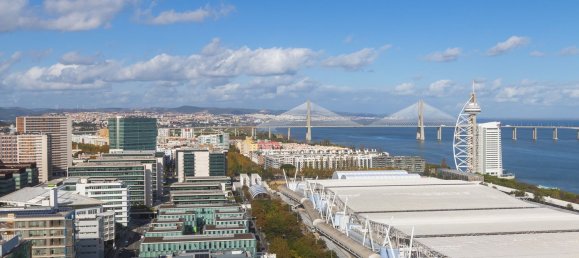 Дуплекс с 3 спальнями в Лиссабон, Португалия № 136809 37