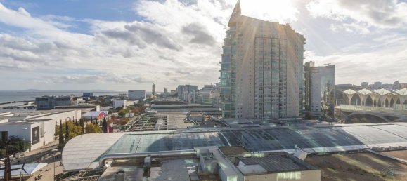 Дуплекс с 3 спальнями в Лиссабон, Португалия № 136809 33