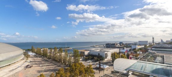 Дуплекс с 3 спальнями в Лиссабон, Португалия № 136809 9